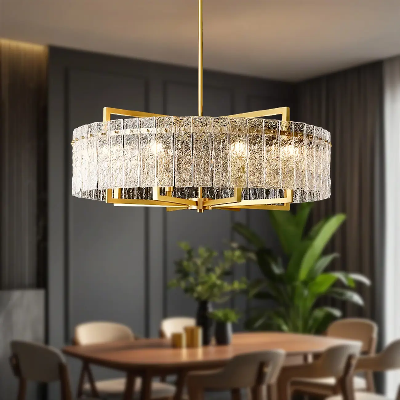 Luxury Crystal Round Chandelier with Glass Lampshade