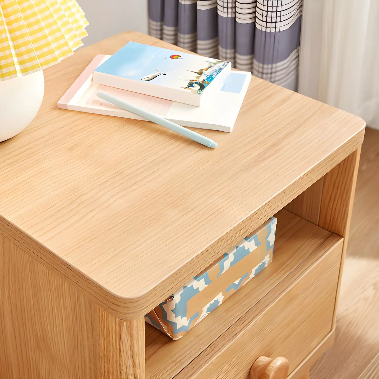 Childroom Solid Wood  2-Tier Small Nightstand with Legs