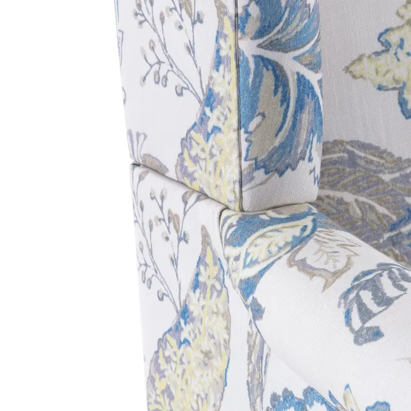 Accent Arm Chair with Turned Legs and Round Arms