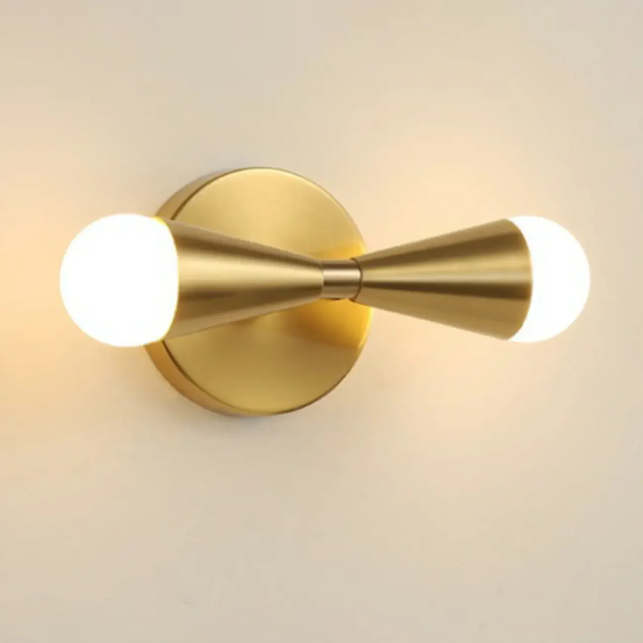 Elegant Straight 2-Light Wall Light Fixture in Gold
