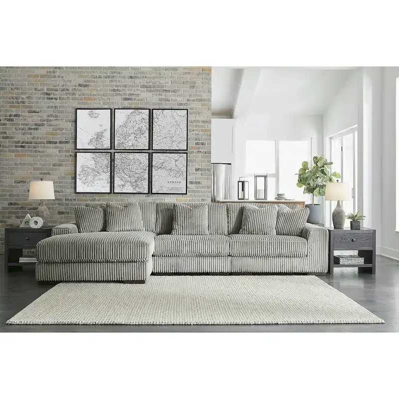 Signature Design by Ashley Lindyn 3-Piece Sectional with Chaise