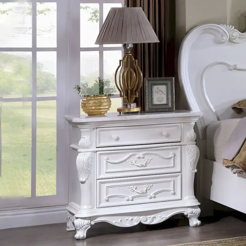 Furniture of America Eugene Traditional Solid Wood 6-Piece Panel Bedroom Set