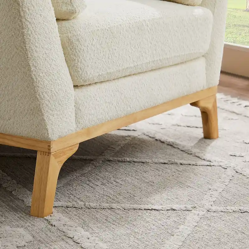 VANOMi 41.7 Modern Flared Arm Accent Chair