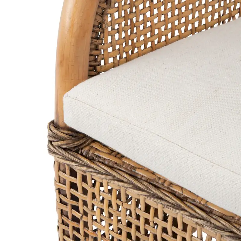 SAFAVIEH Rosalia Coastal Rattan Accent Chair with Cushion - 23.4 W x 24.8 L x 32.7 H - 23Wx25Dx33H
