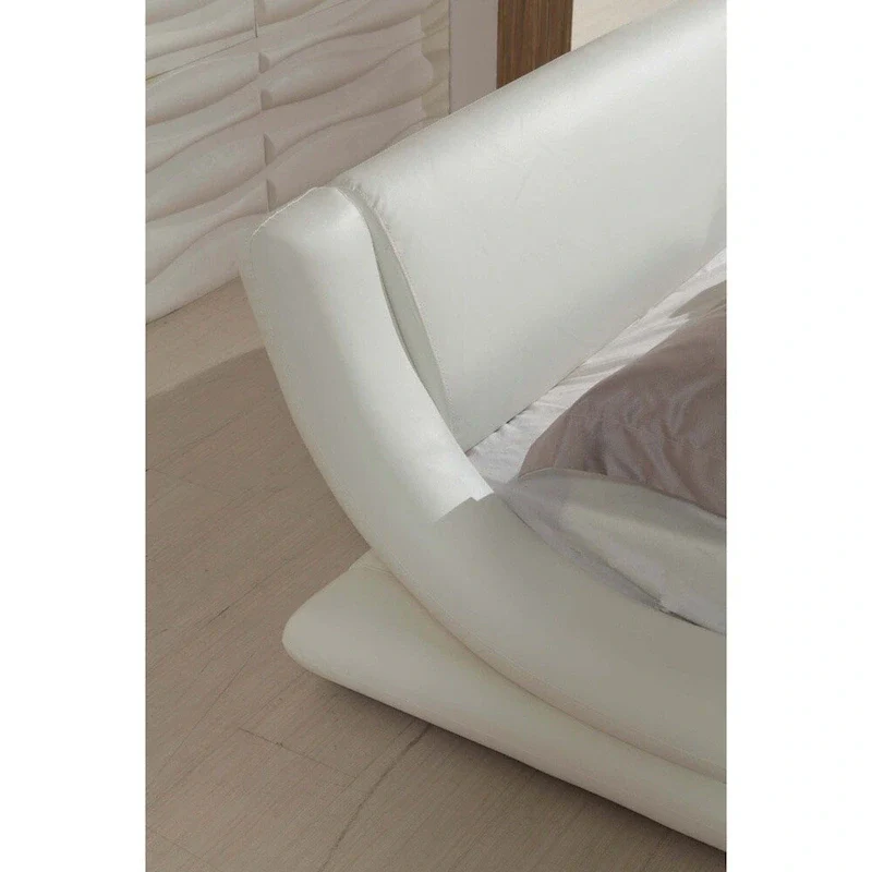 Dona 2-piece Ivory Modern Bed Set