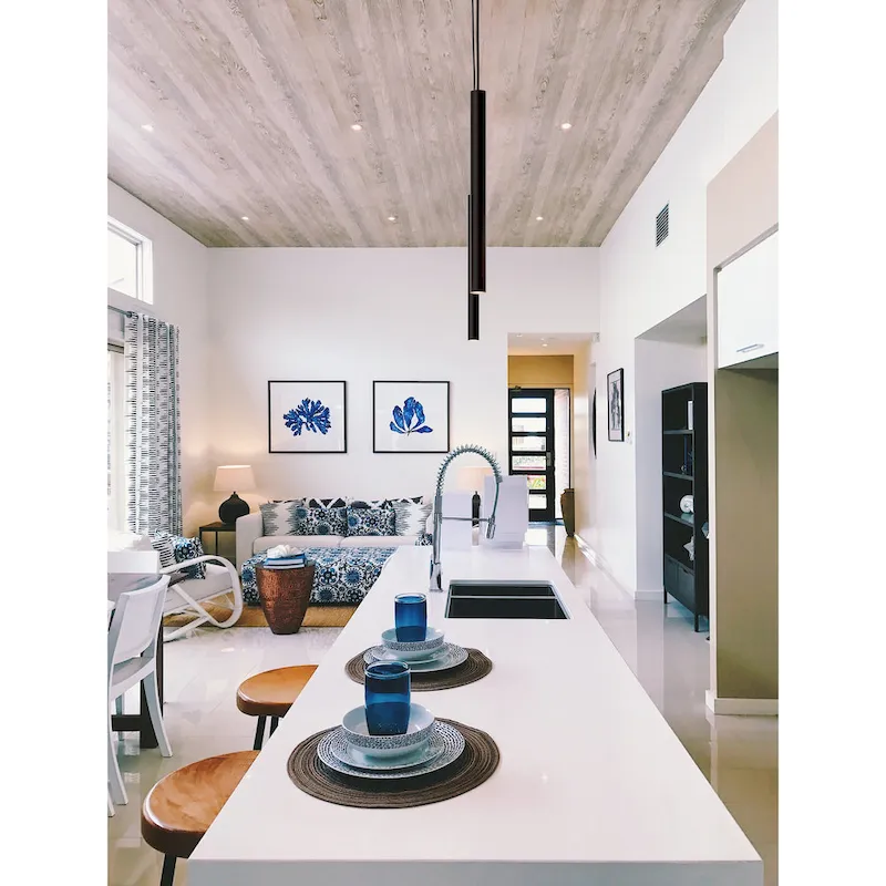 DALS Pillar Cylindrical LED Pendant - 18