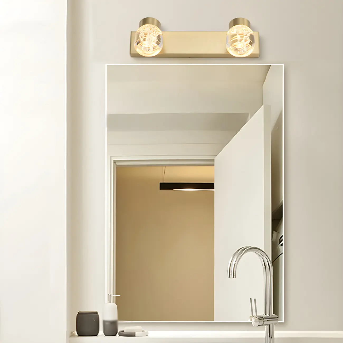 Modern Gold Metal Bathroom Vanity Light