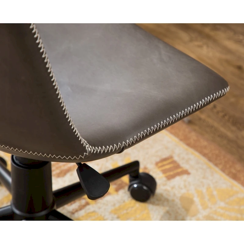 Roundhill Furniture Cesena Faux Leather 360 Swivel Air Lift Office Chair