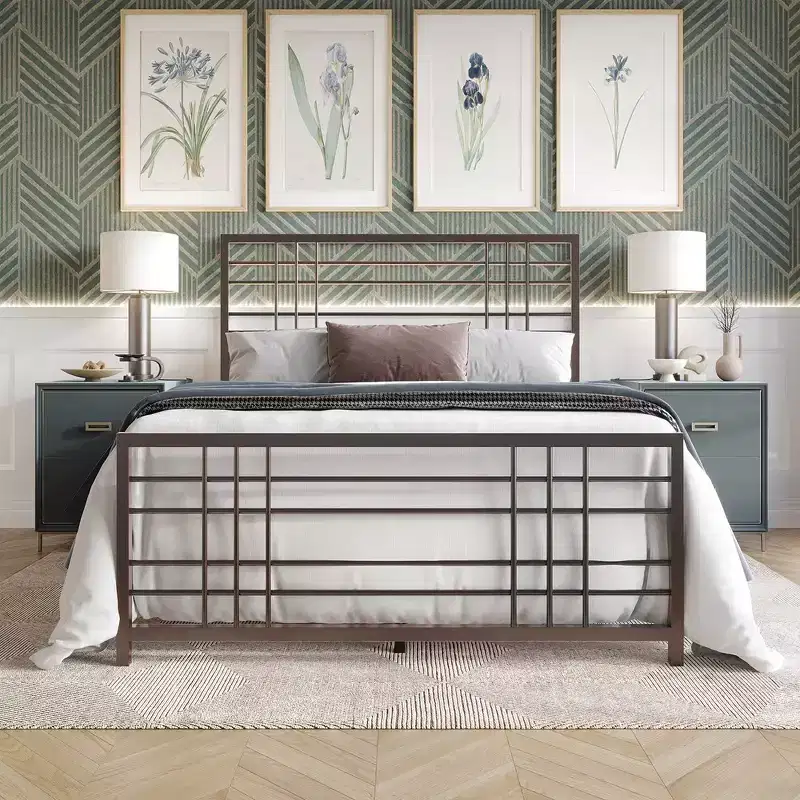 ChaletPosh Metal Bed