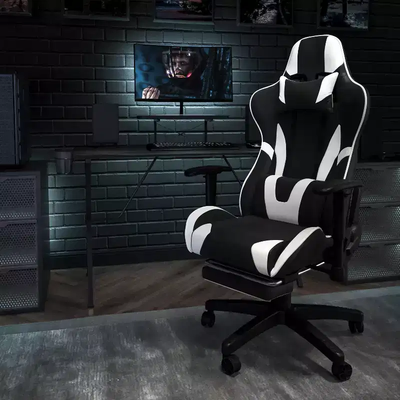 Flash Furniture X30 Gaming Chair Racing Office Ergonomic Computer Chair with Fully Reclining Back and Slide-Out Footrest in Red LeatherSoft