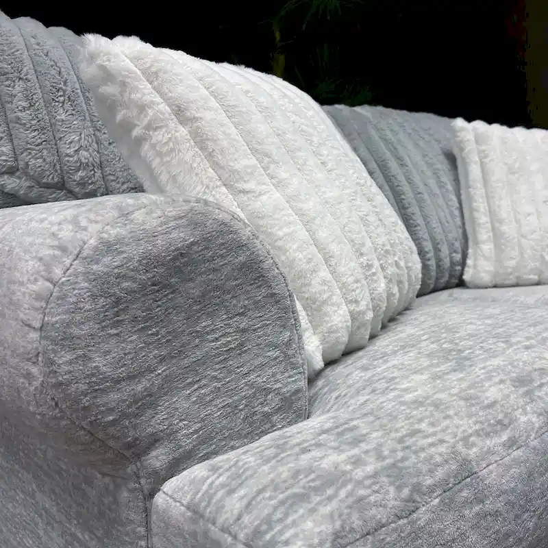 Roundhill Oasis 2-Piece Living Room Set, Sofa and Loveseat