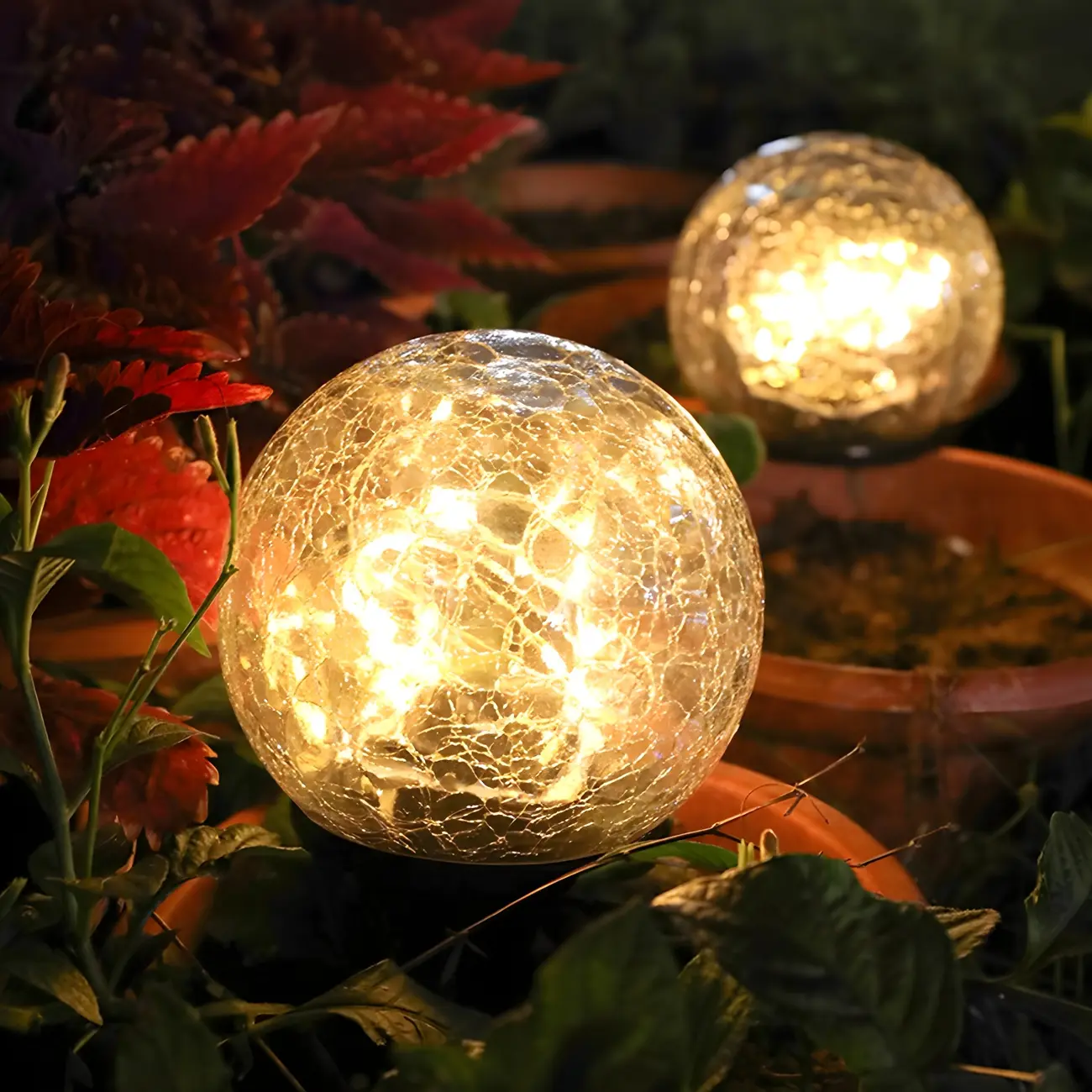 Modern Glass Globe LED Solar Landscape Lighting