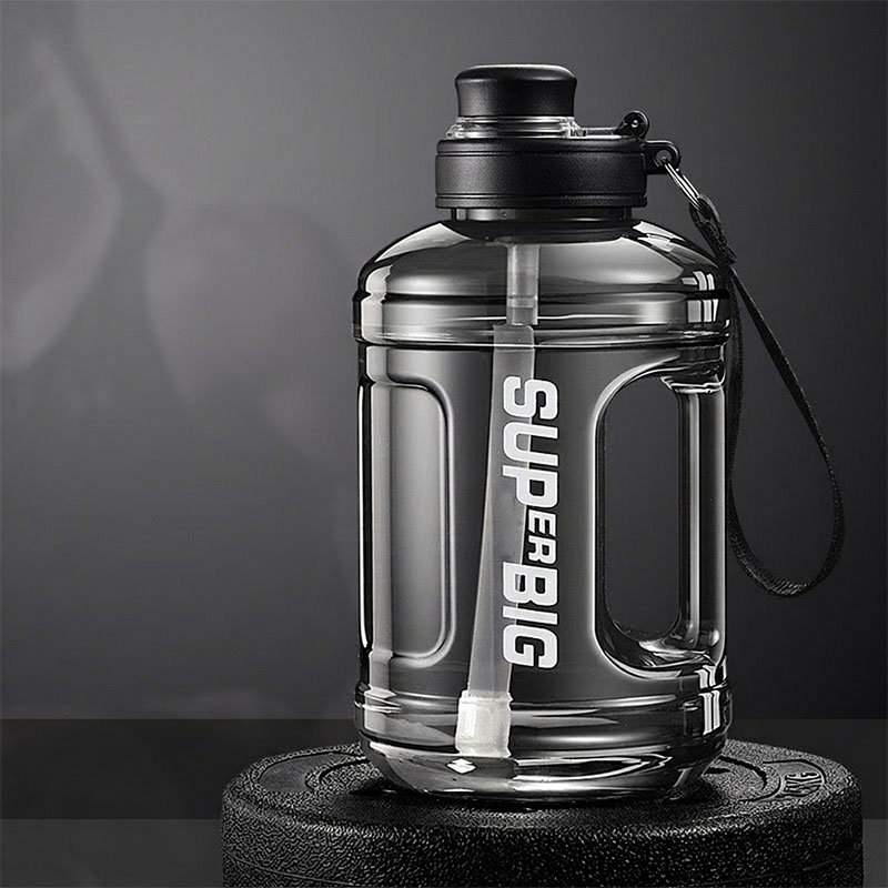 1600ML Black Large Capacity Sports Water Jug with Straw and Handle