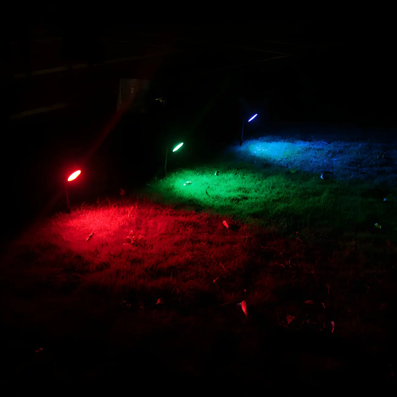 Simple Solar Stake Adjustable Landscape Lighting