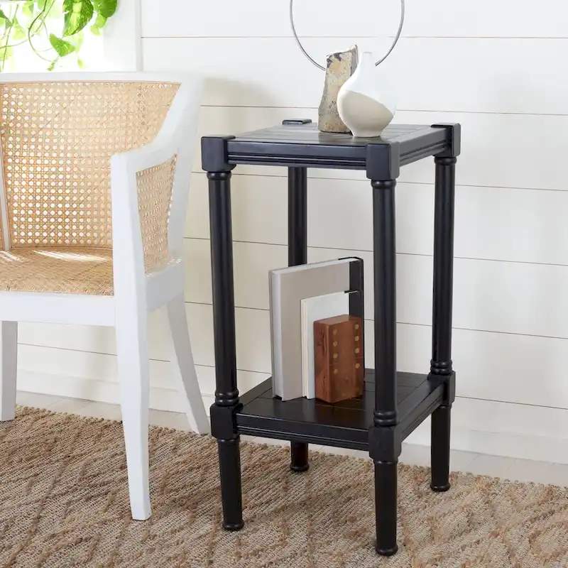 SAFAVIEH Nermira Square Accent Table - 13.8 W x 13.8 L x 28.3 H - 14Wx14Dx28H