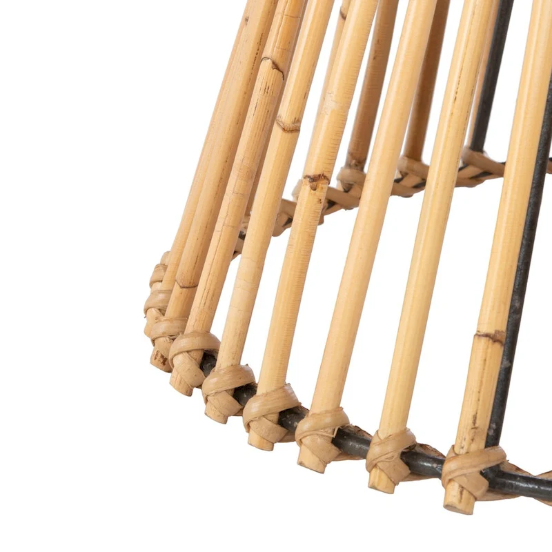 SAFAVIEH Abigail Coastal Round Accent Table - 23  W x 23  L x 20.1  H - 23Wx23Dx20H