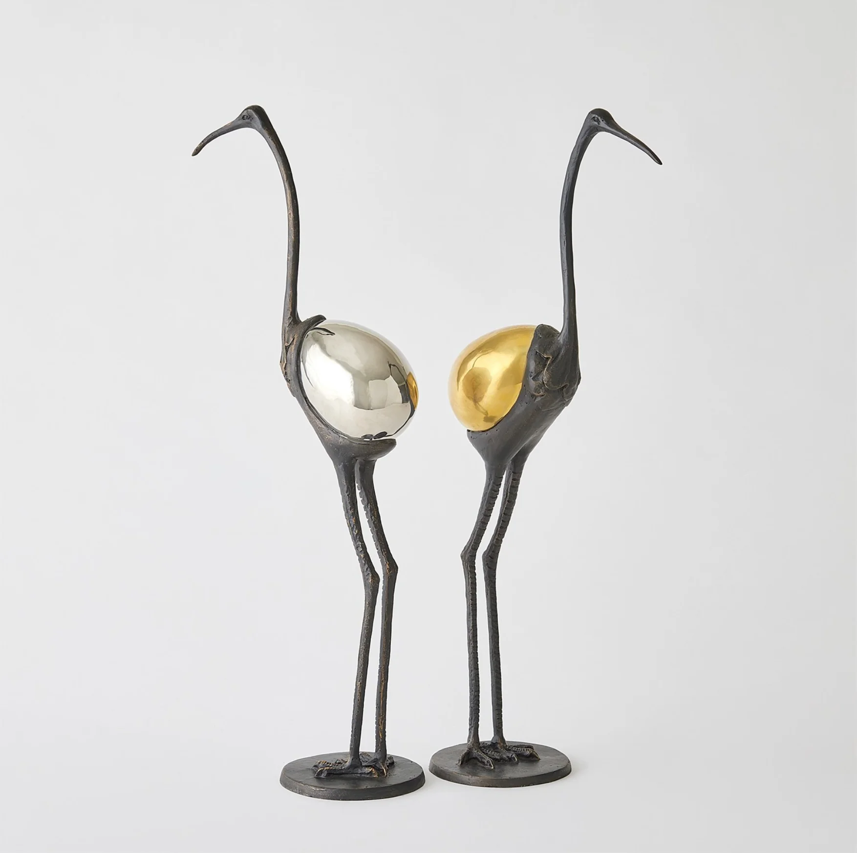 PRECIOUS EGG SCULPTURE-BRASS