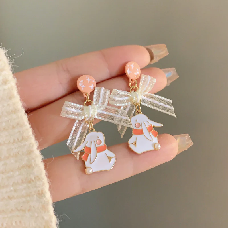 Luninana Earrings - White Bunny With Scarf Earrings YBY090
