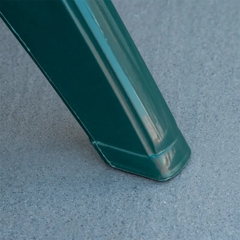 Outsunny Round Plastic Patio Table with Umbrella Hole,Dining Table