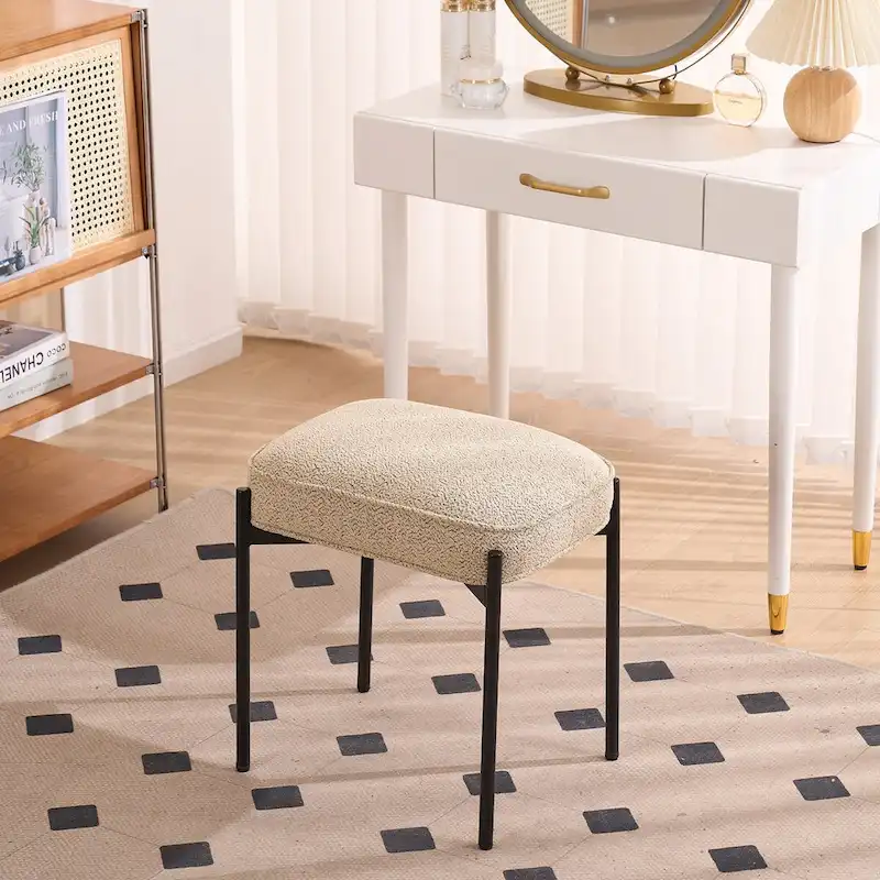 Single Rectangle Ottoman Tufted Lamb Fleece Foot Stool