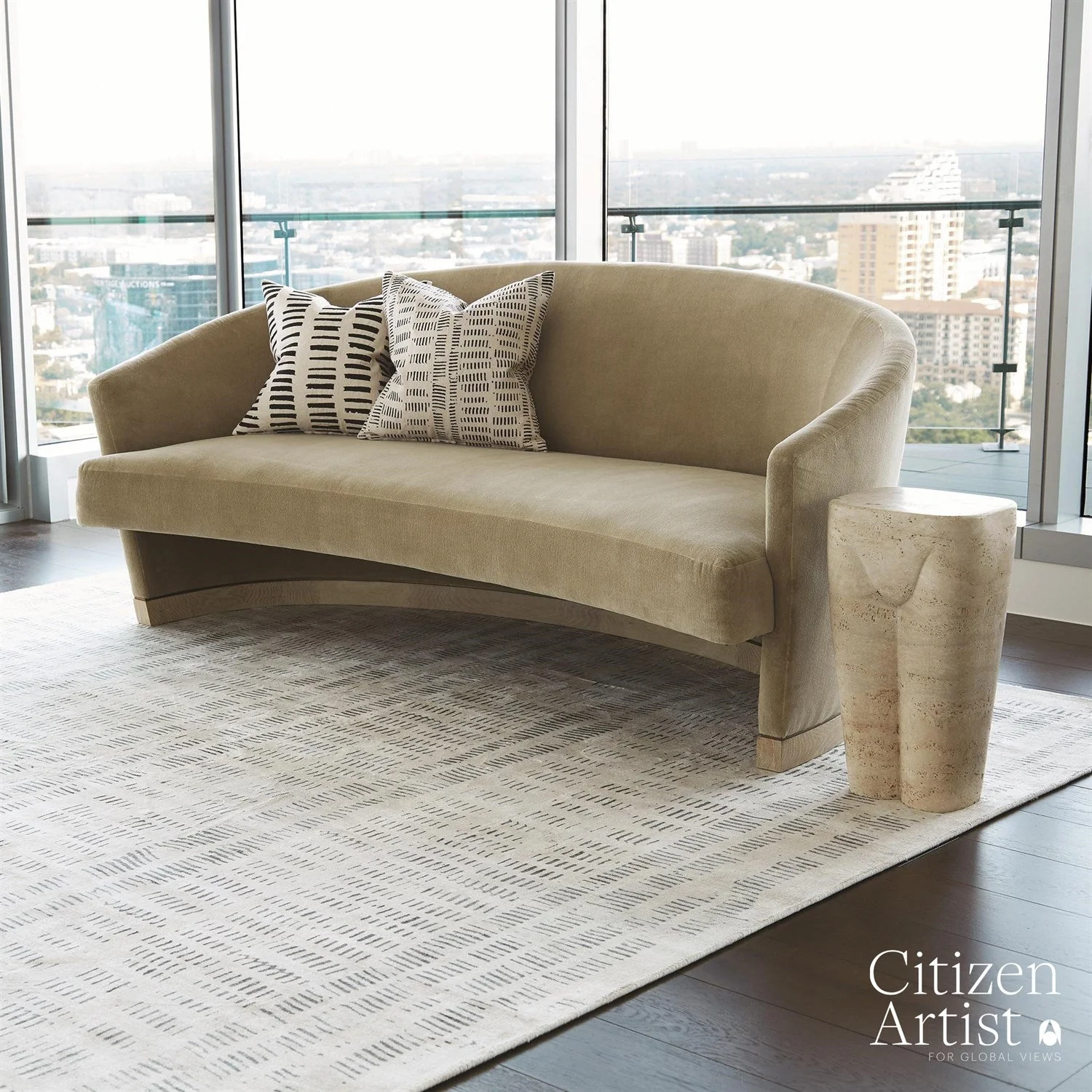 OPHELIA LOVESEAT