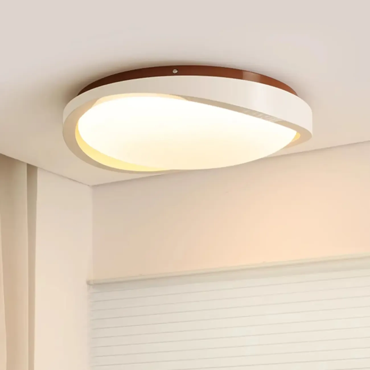 Modern White Round Dimmable Flush Mount LED Ceiling Light