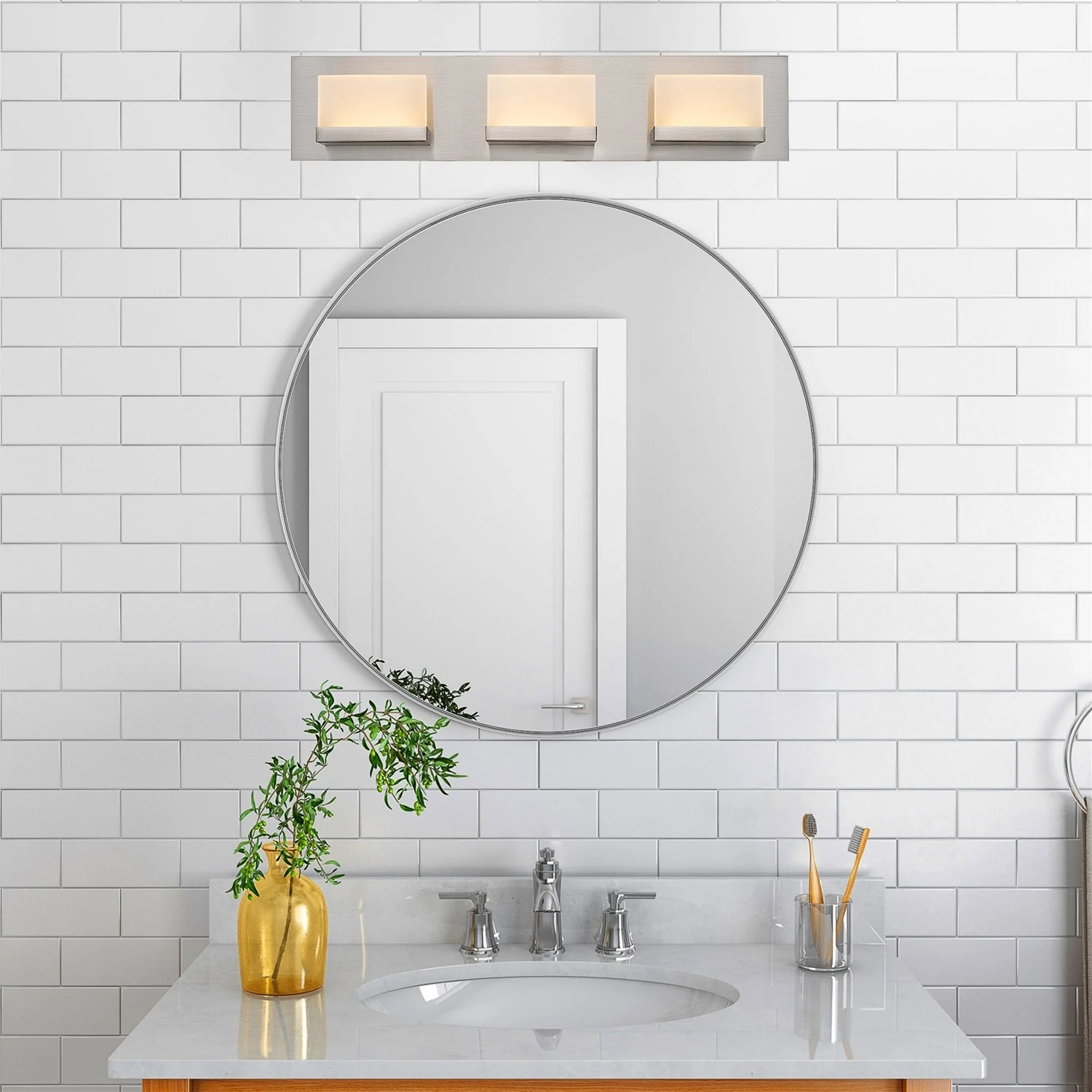 Everett 24 Modern 3-Light 30W Integrated LED (180W eq.) Bathroom / Vanity Light