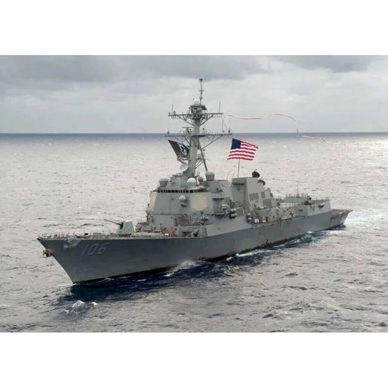 Arleigh Burke-class Destroyer Medium