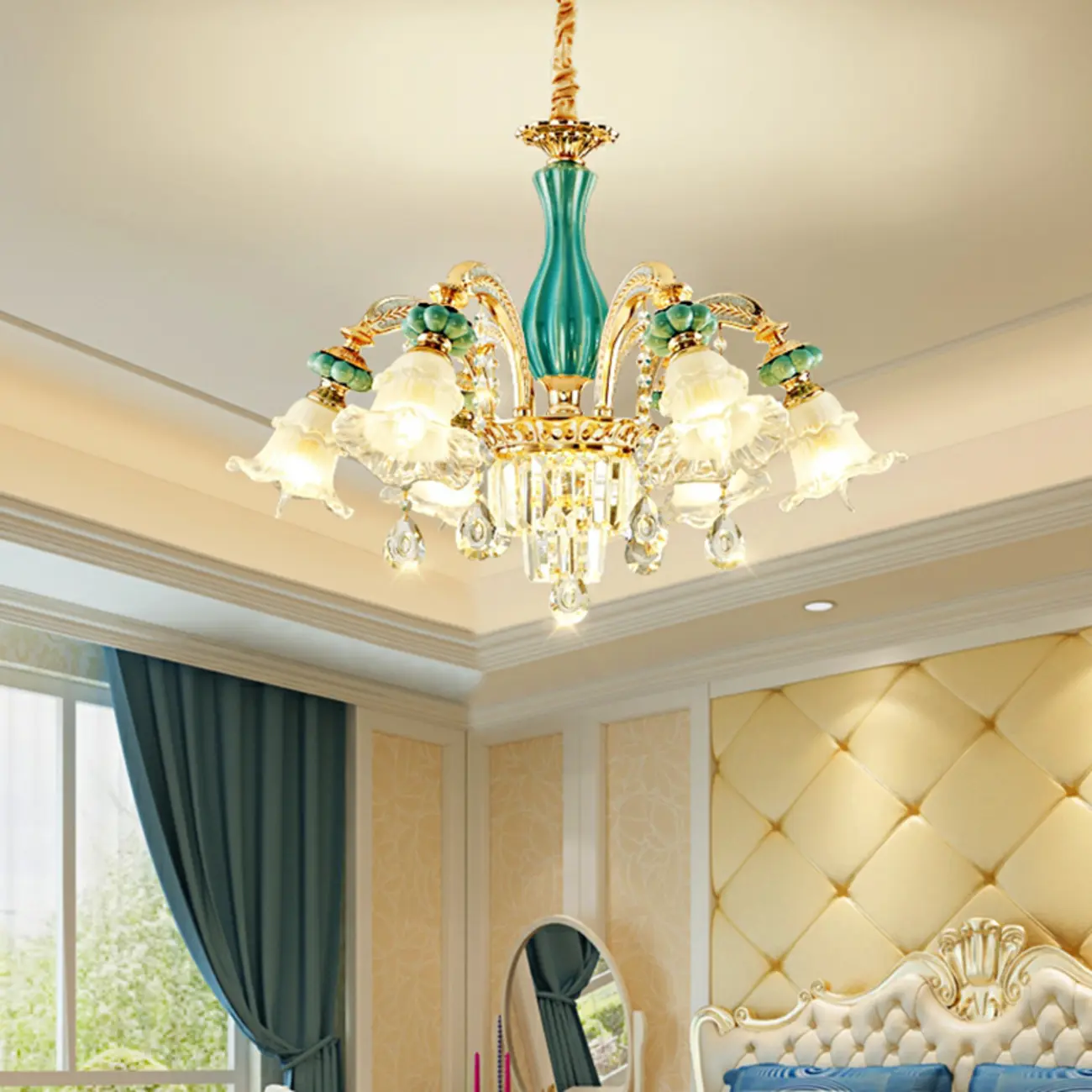 Living Room Down Light Crystal Chandelier with Flower Glass Shape