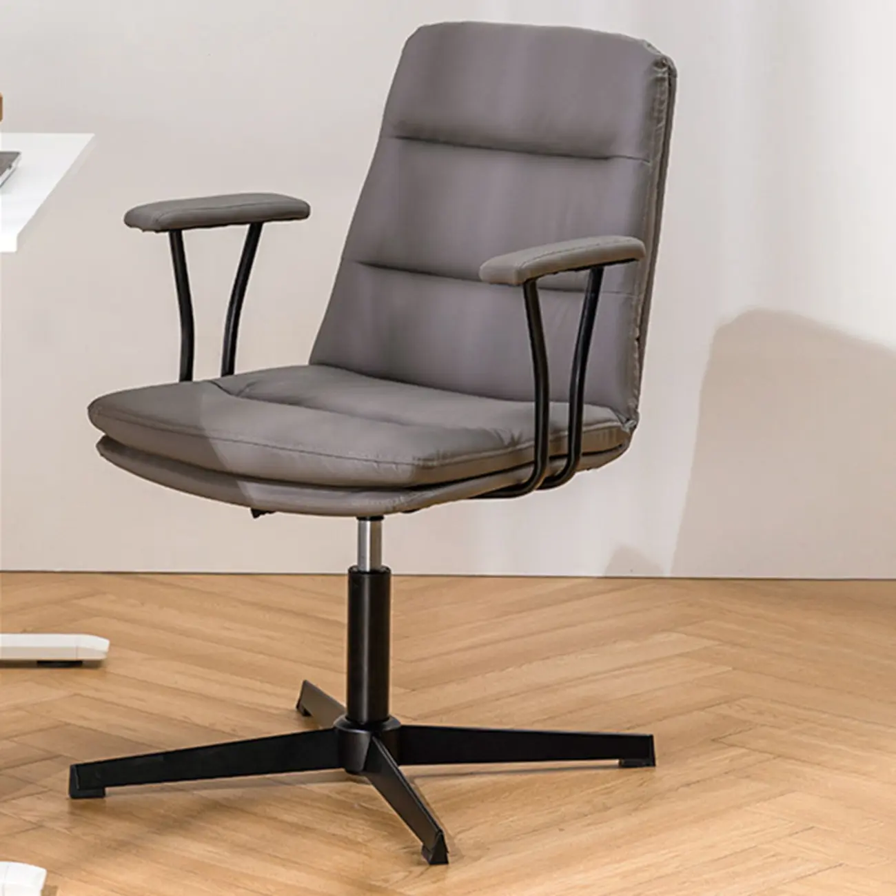Elegant White Leather Ergonomic Swivel Office Chair