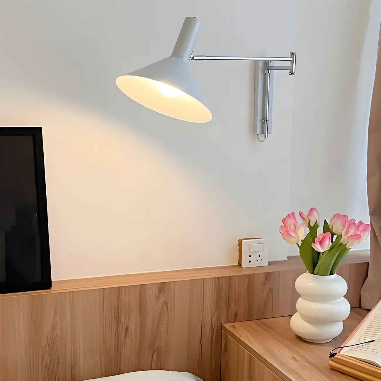 Industrial Metal Stylish Swing Arm Wall Light