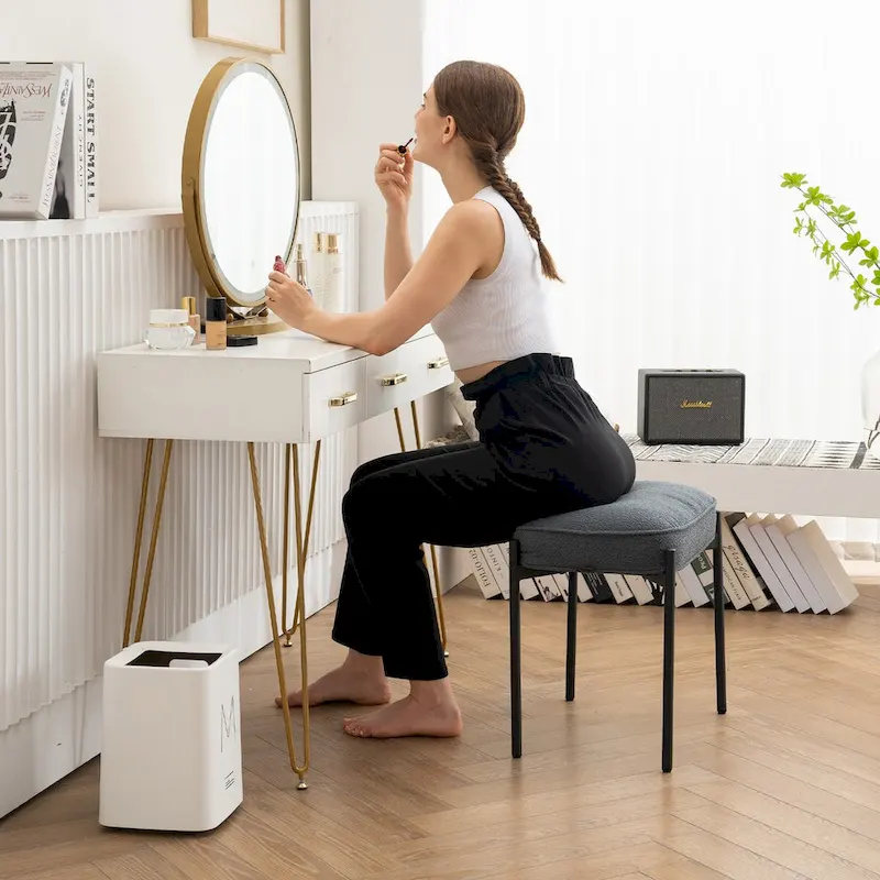 Single Rectangle Ottoman Tufted Lamb Fleece Foot Stool