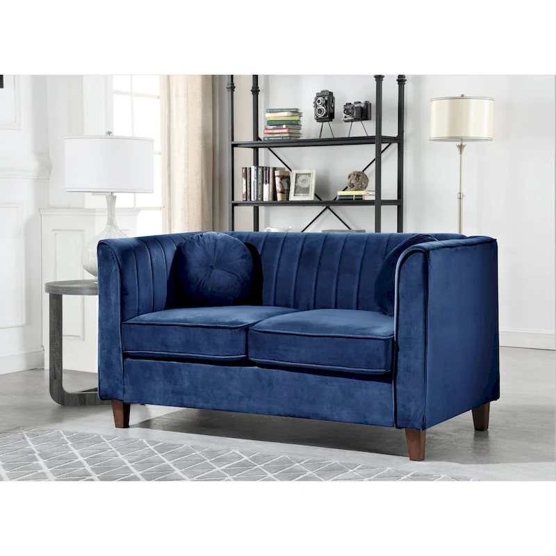Boton Chesterfield Loveseat