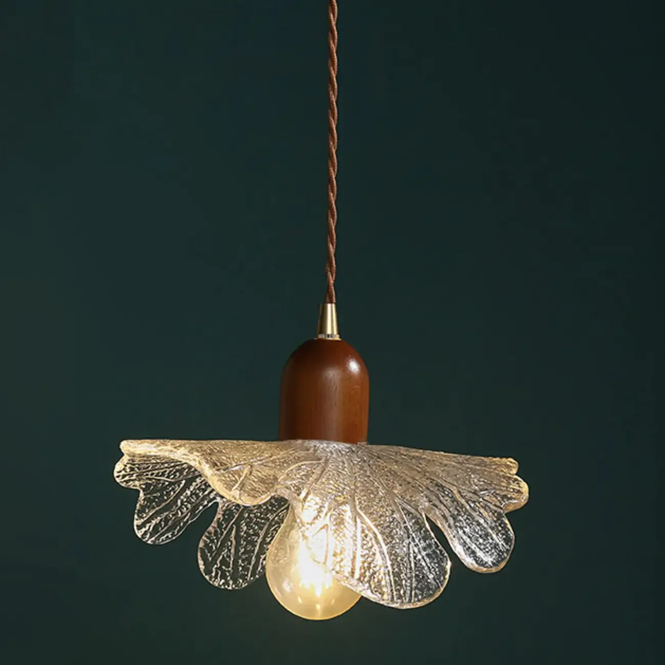 Vintage Leaf Textured Clear Glass Pendant Lamp for Living Room