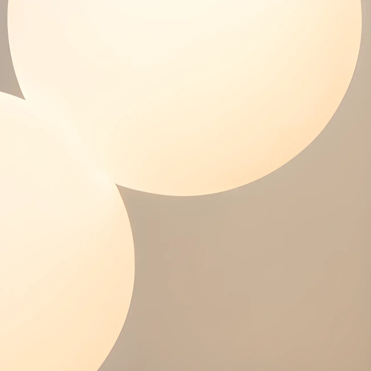 Modern Metal Acrylic Ball 4-Light Wall Sconce