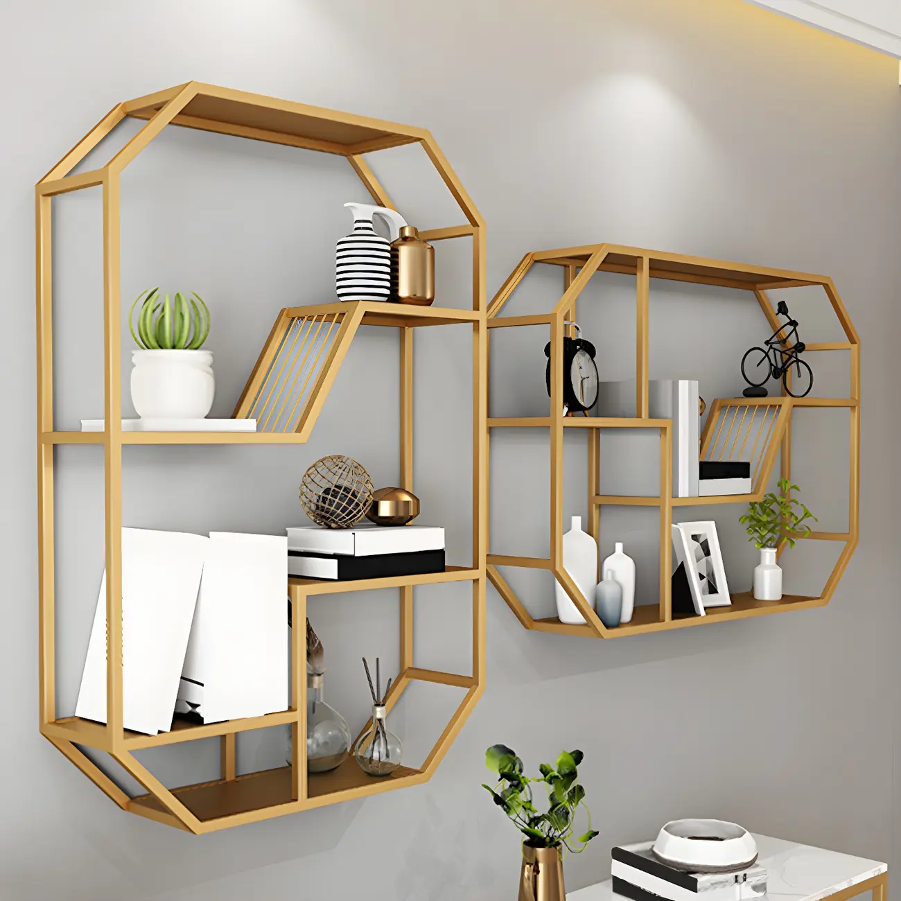 Simple Metal Black Wall-Mounted Wine Bottle Rack