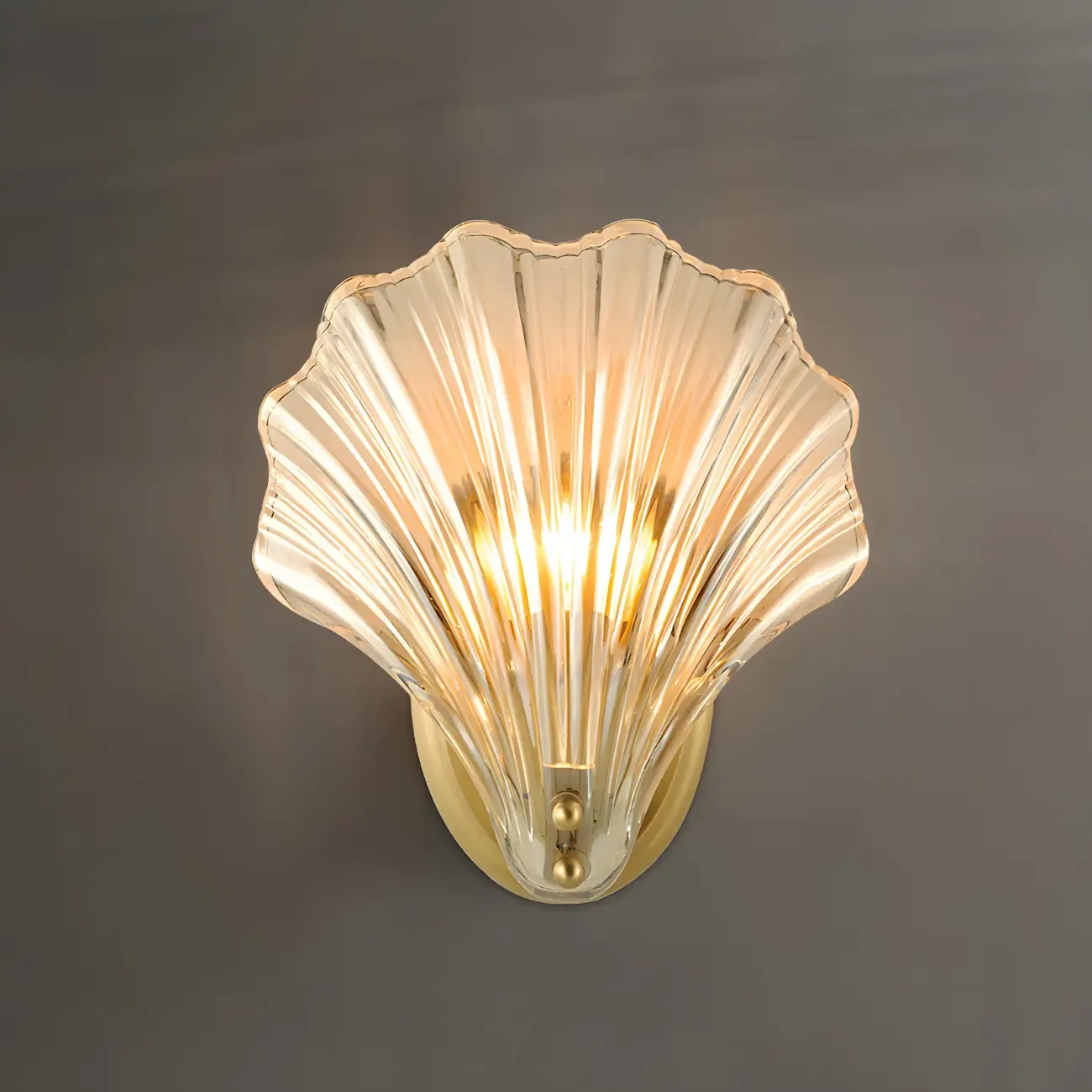 Artistic Glass Gold Shell Wall Sconce
