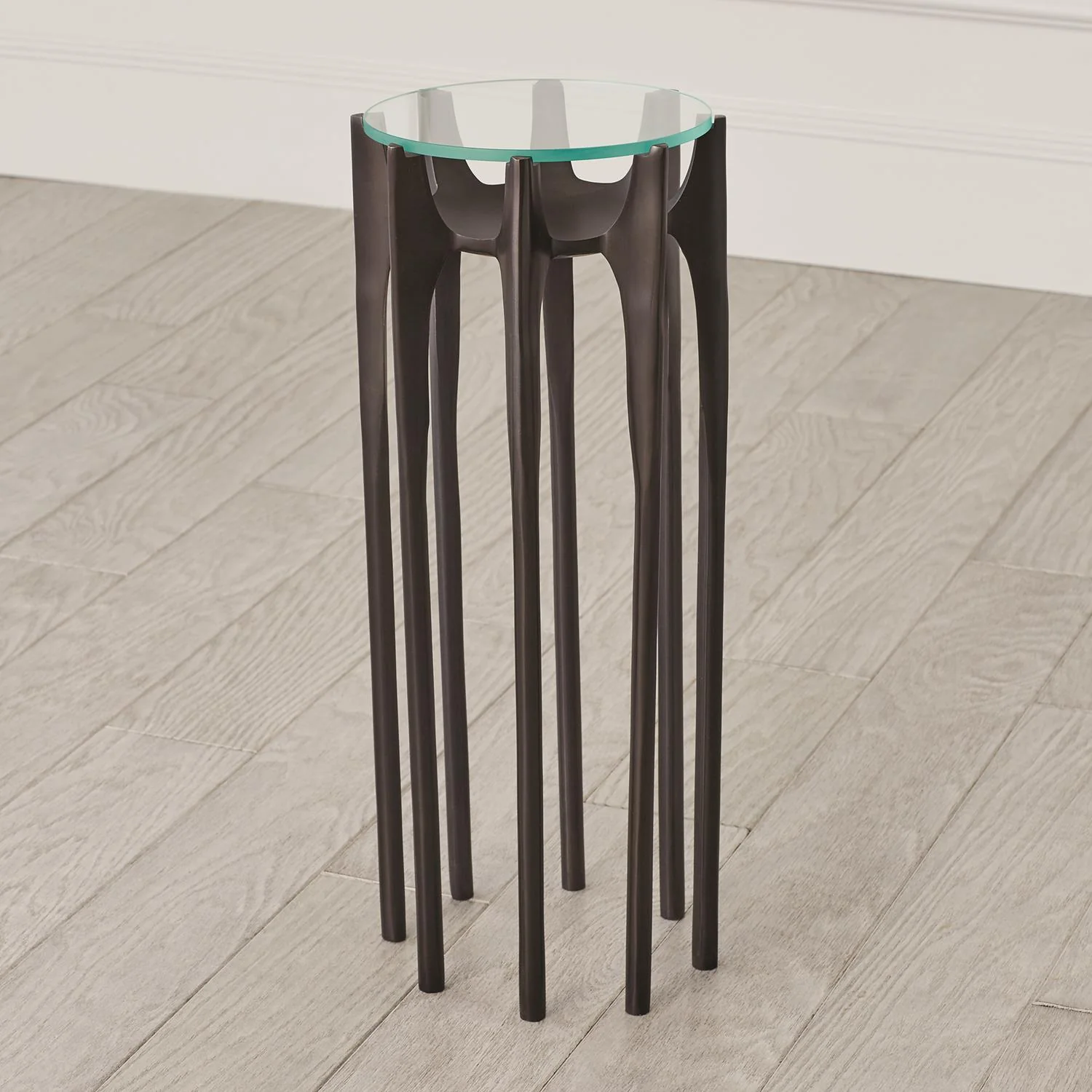 AQUILO ACCENT TABLE