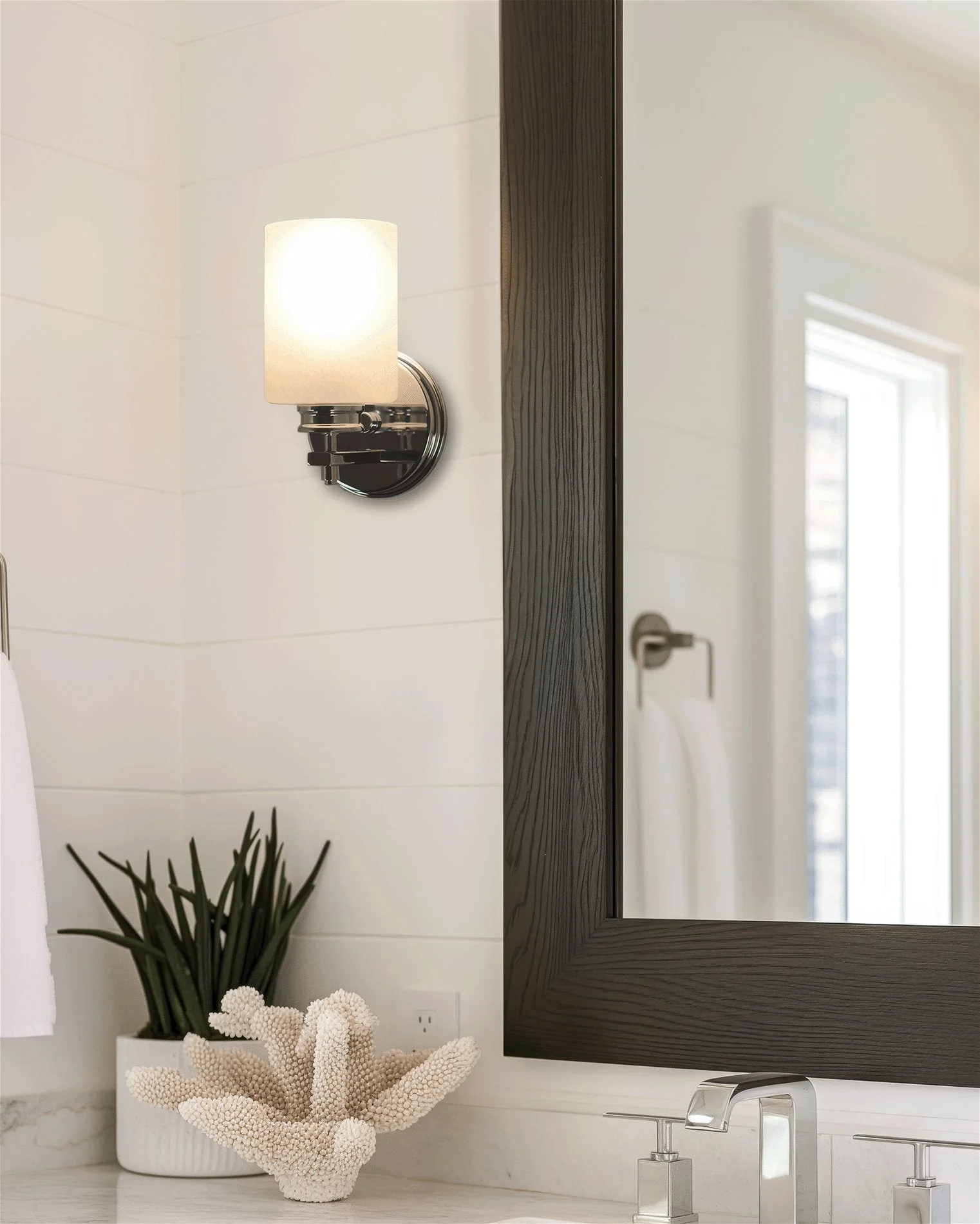 Phoebe 8 Modern Bathroom / Vanity Wall Sconce
