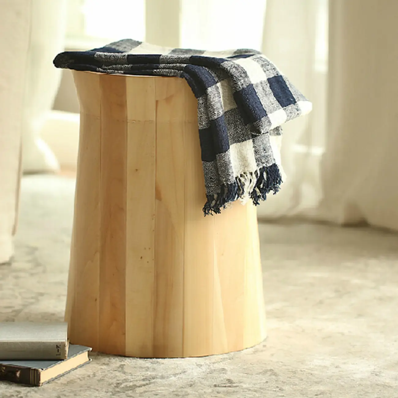 Natural Wood Small Round End Table for Living Room