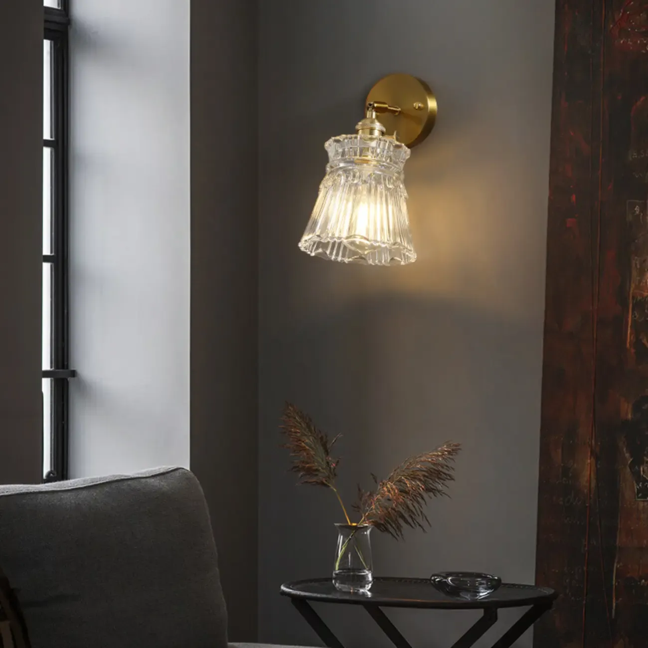 Art Deco Gold Transparent Glass Wall Sconce