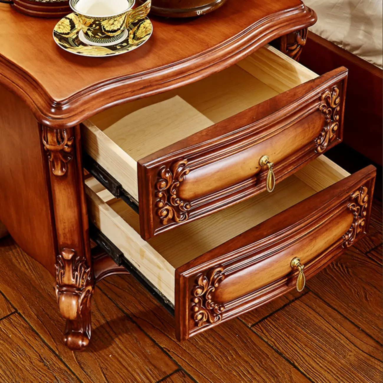 Traditional Brown Carved Wood 2-Drawer Standard Nightstand