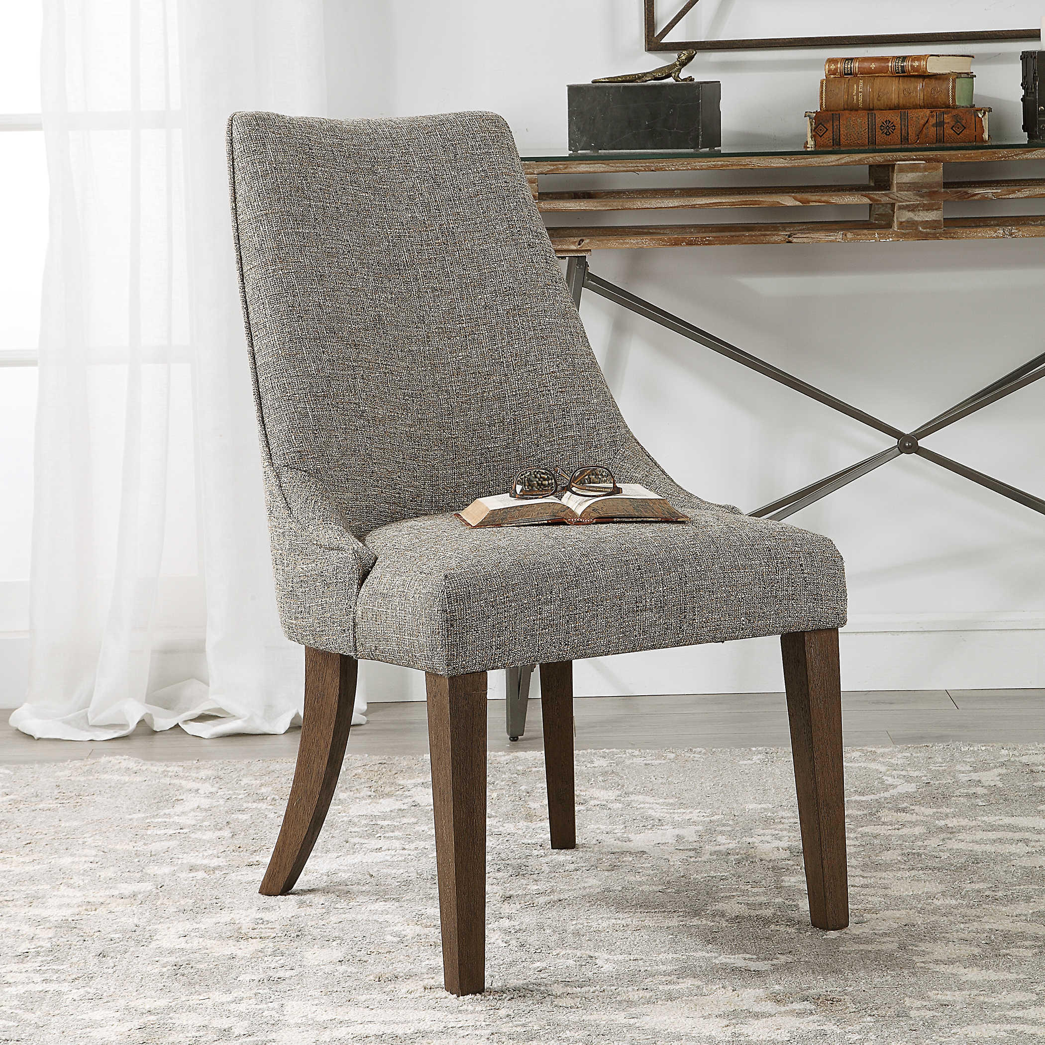 DAXTON SIDE CHAIR