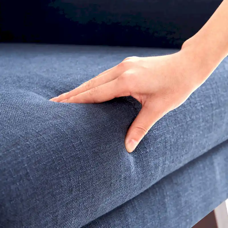 Linen Accent Chair with Tufted Back