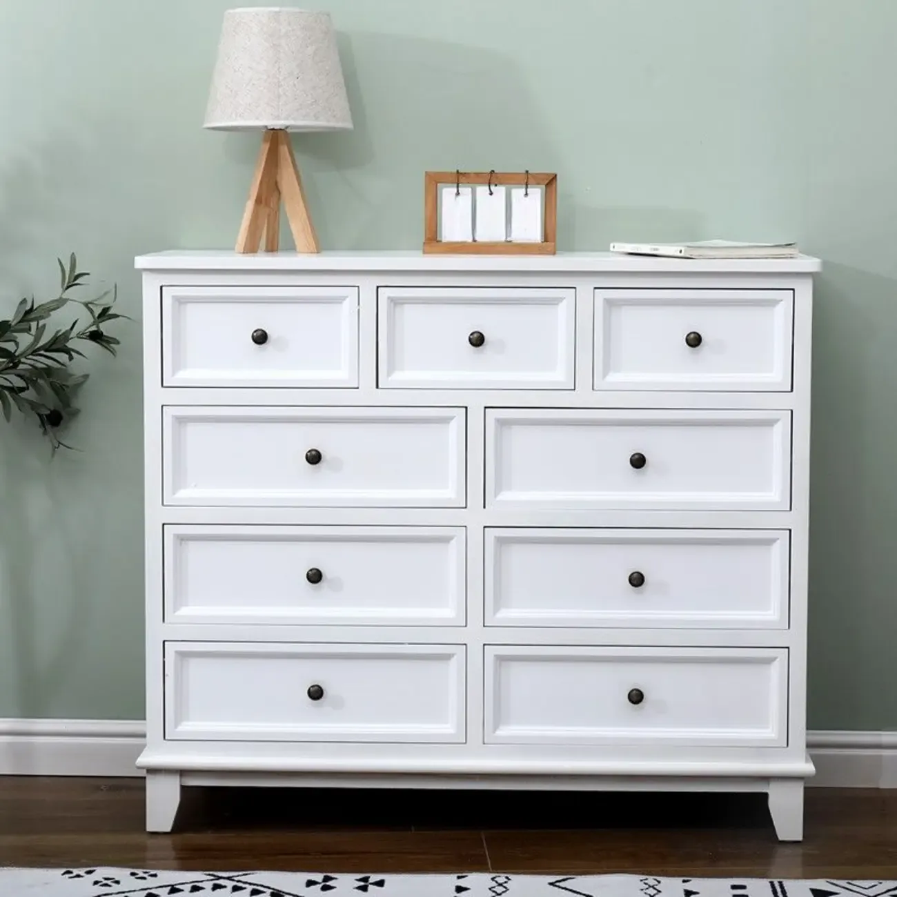 Elegant Wooden 7-Drawer White Dresser with Metal Handle