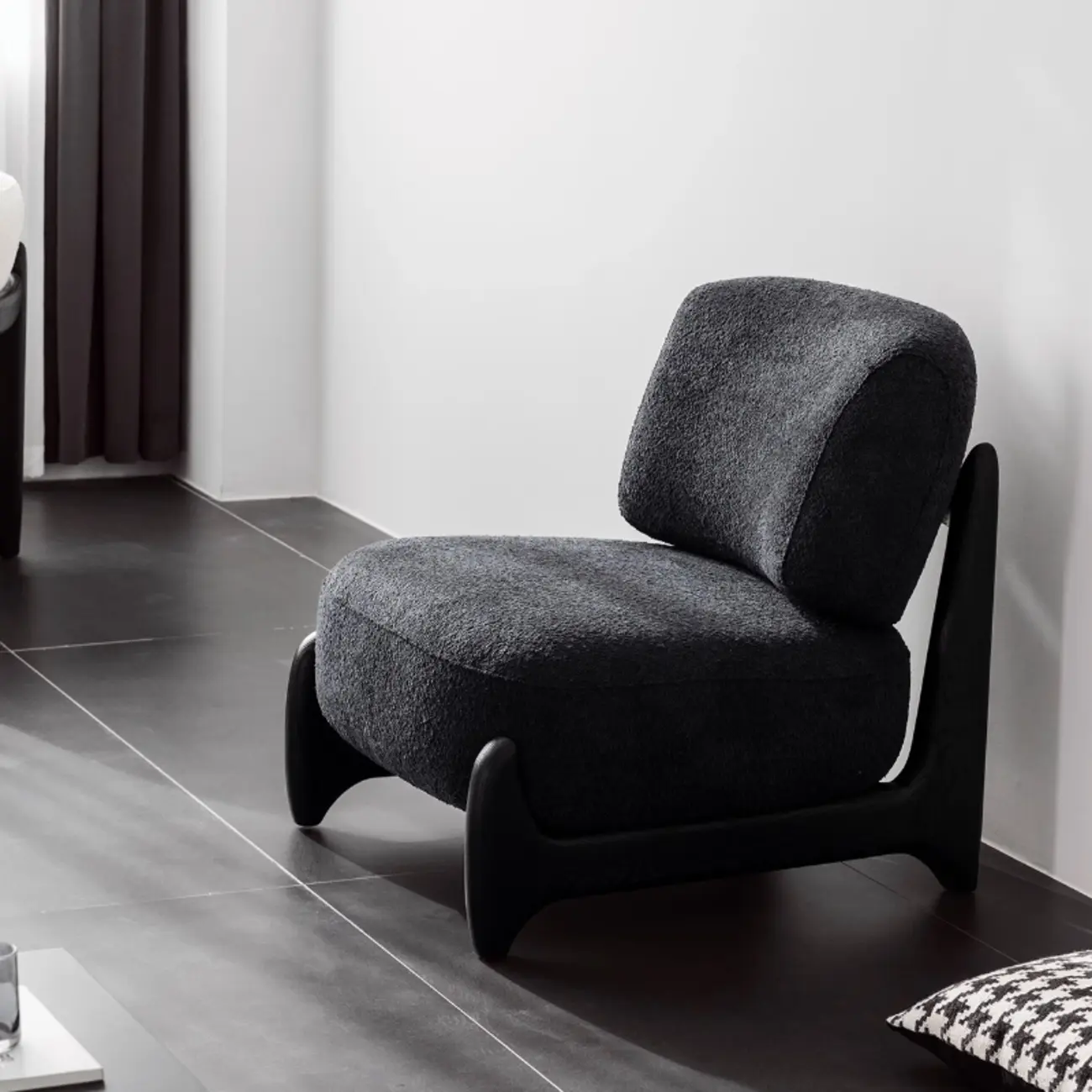 Modern Fabric Black Slipper Chair with Cushion