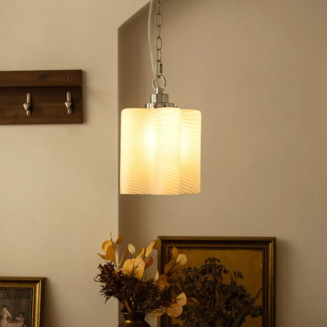 Natural Cylinder Wood Pendant Light for Living Room