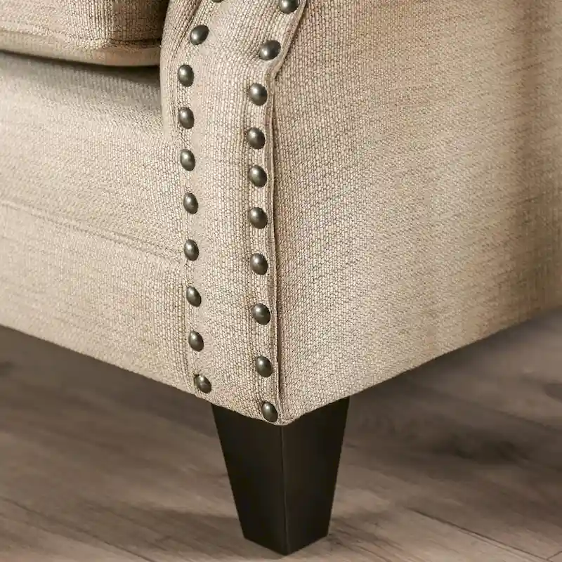 Furniture of America Qyn Traditional Beige 2-piece Living Room Set