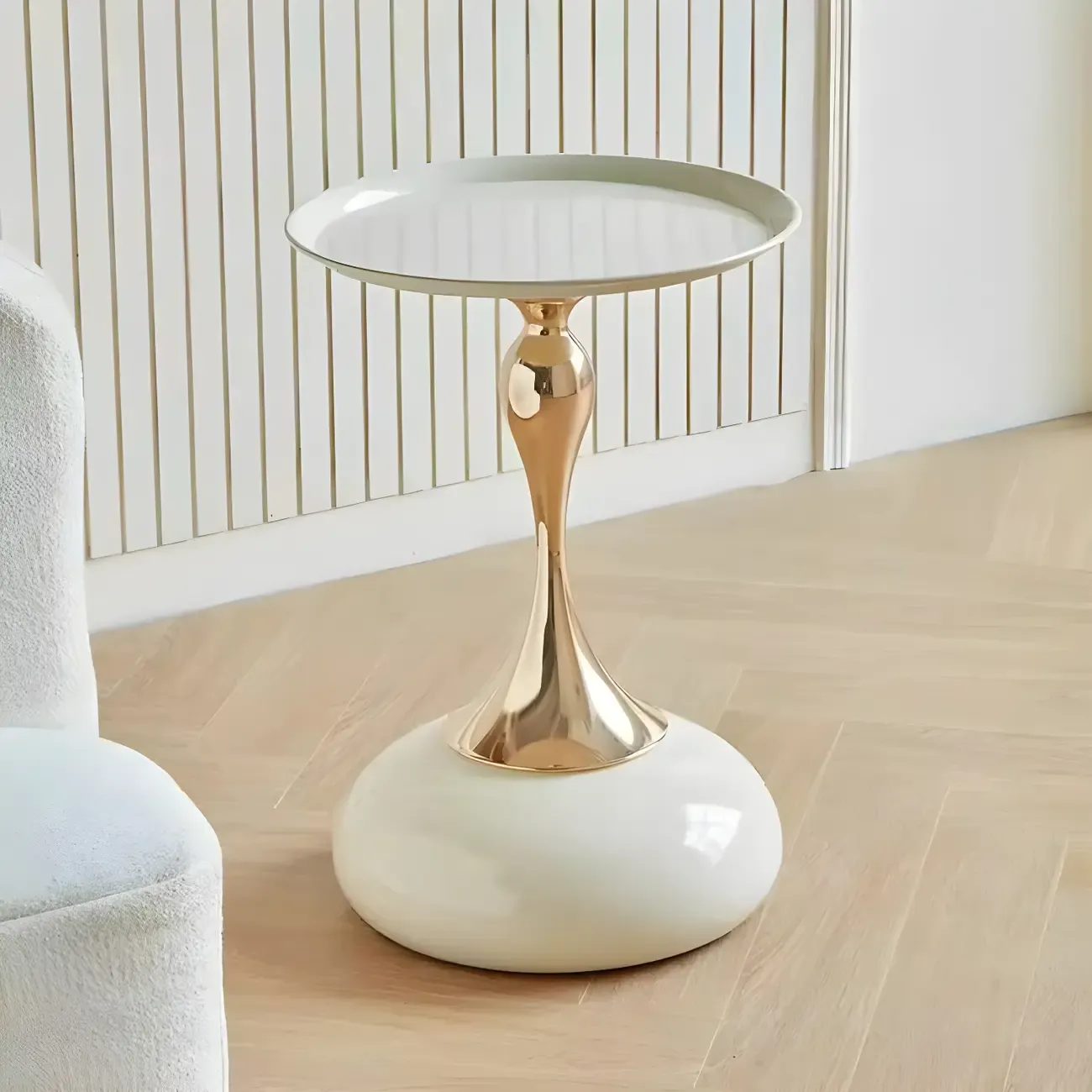 Elegant Black Stainless Steel Round Side Table