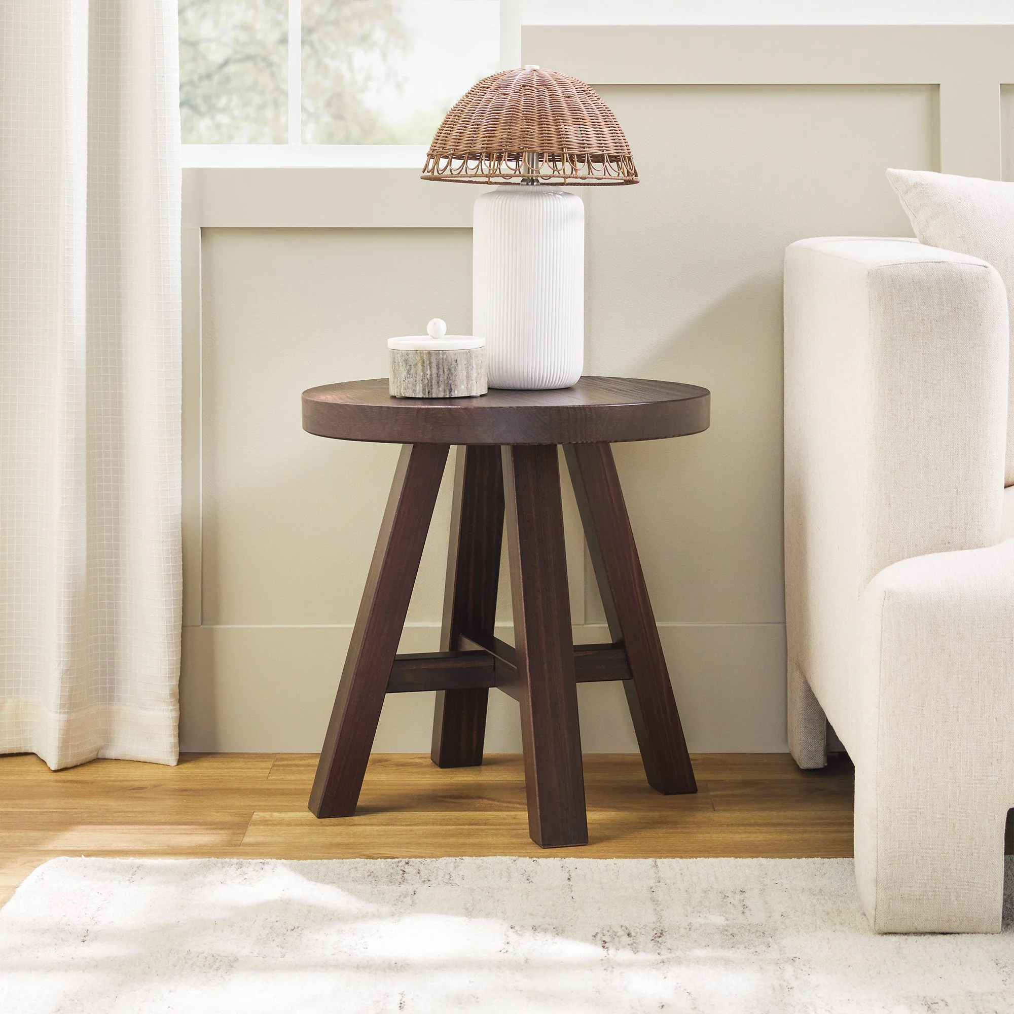Colt Modern Farmhouse Easy Assembly 18 Side Table